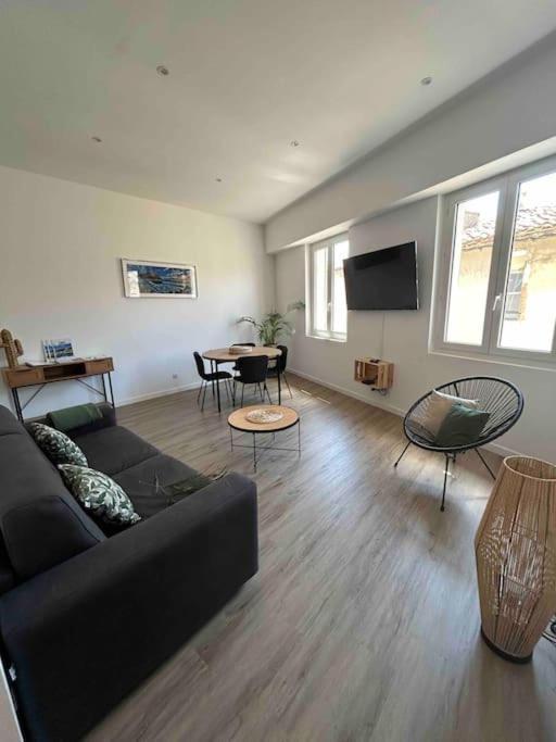 Duplex Au Coeur Du Village De Cassis Esterno foto