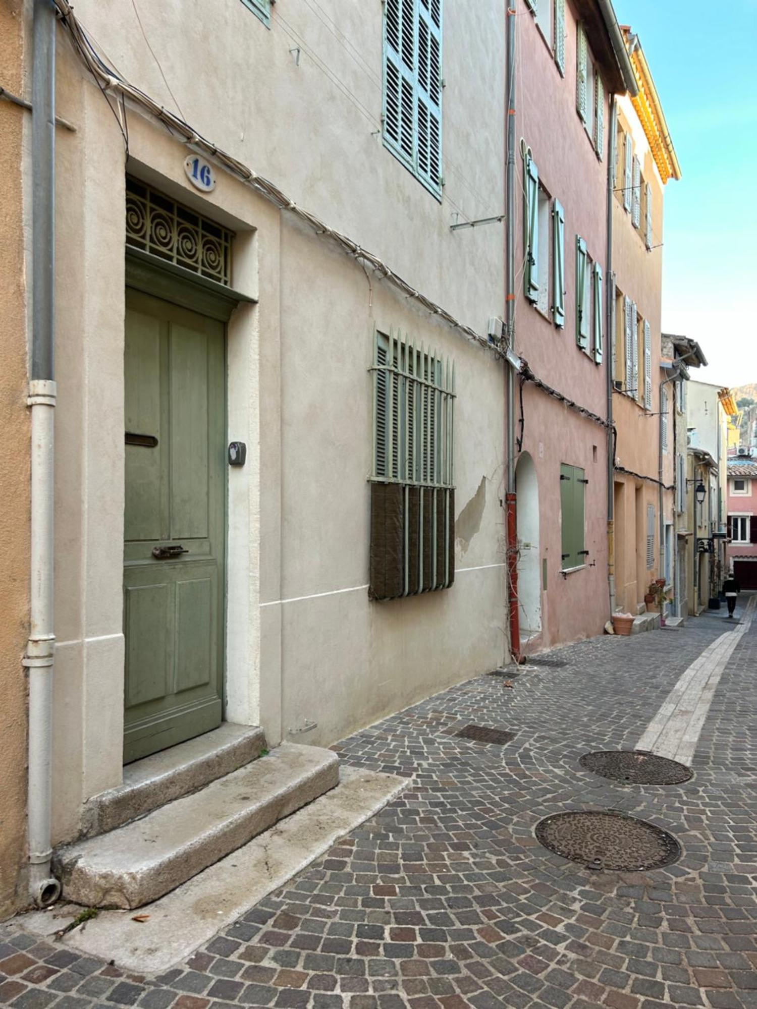 Duplex Au Coeur Du Village De Cassis Esterno foto